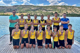 beykozun-kanoculari-9-madalya-ile-dondu