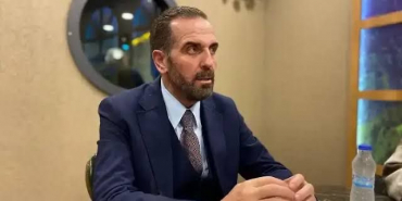 f3db98a0-8141-495e-b811-2247de2b7542