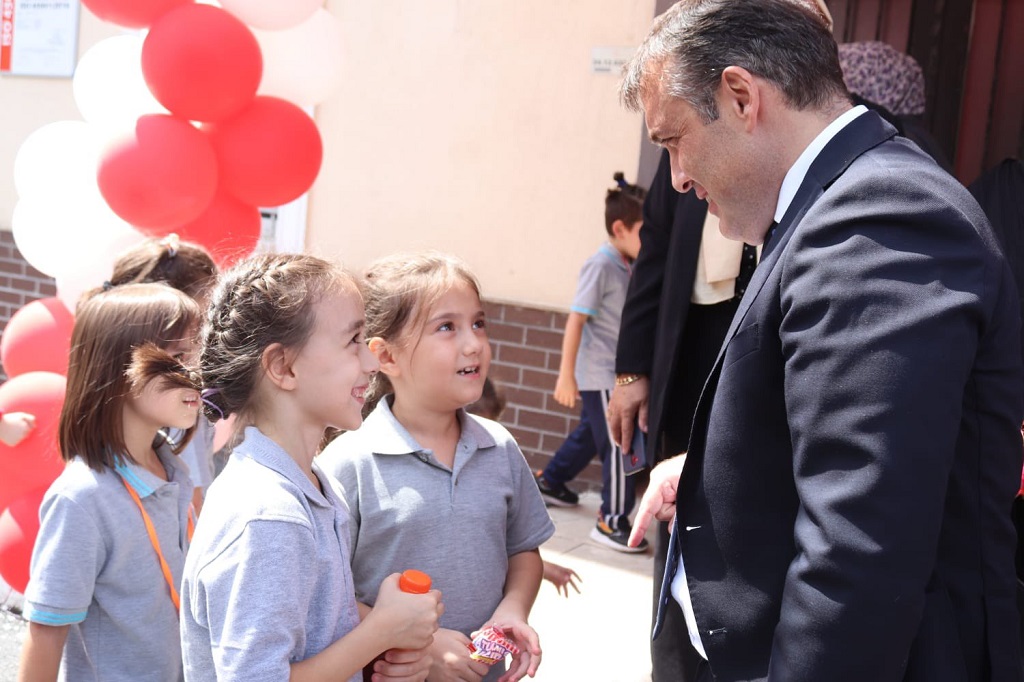 Beykoz’da tatilin ardından ilk ders zili çaldı