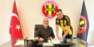 abbas-kurt-ilk-profesyonel-imzasini-beykoz-anadoluya-atti