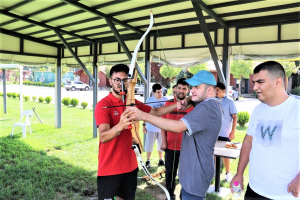 beykozlu-gencler-engelleri-asiyor