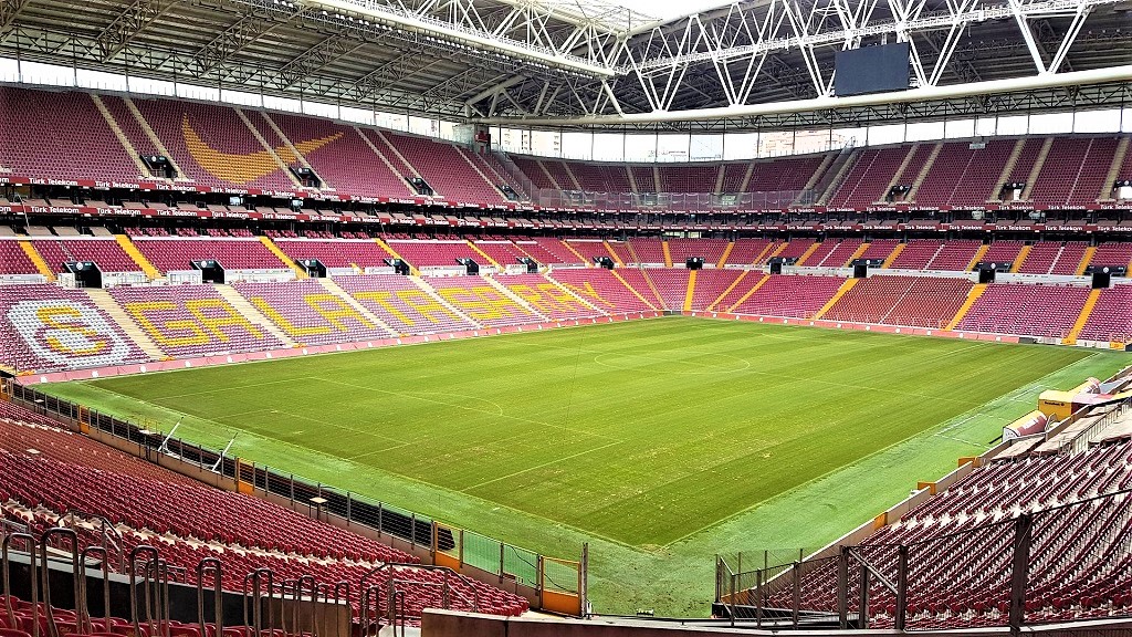 Beykoz’dan Galatasaray ve Beşiktaş stadına gezi