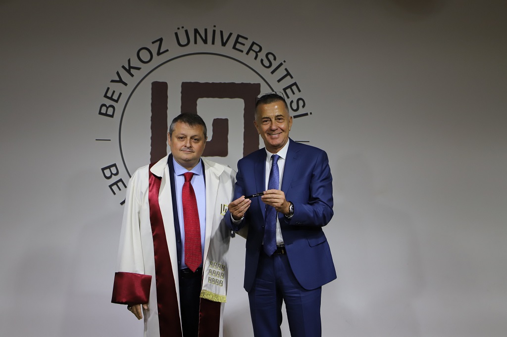 burak-kuntay-beykoz-universitesi-rektoru-oldu