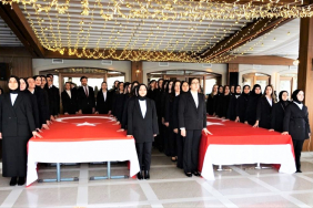 Beykoz’da çiçeği burnunda öğretmenler yemin etti