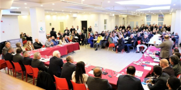 beykoz-meclis-uyesine-tepki-toplantiya-katilamadi