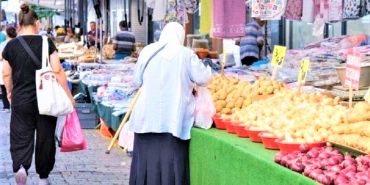 emeklilere-10-bin-tllik-pazar-destegi-basvurulari-basladi-iste-sartlar
