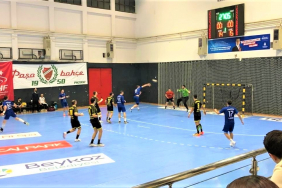 Beykoz Belediyespor saniyelerle beraberliği kurtardı