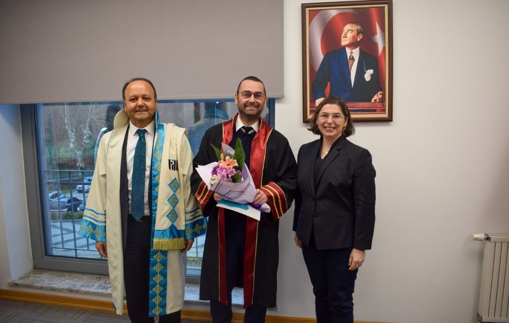 Beykoz akademisyenleri yeni ünvanları taçlandırdı