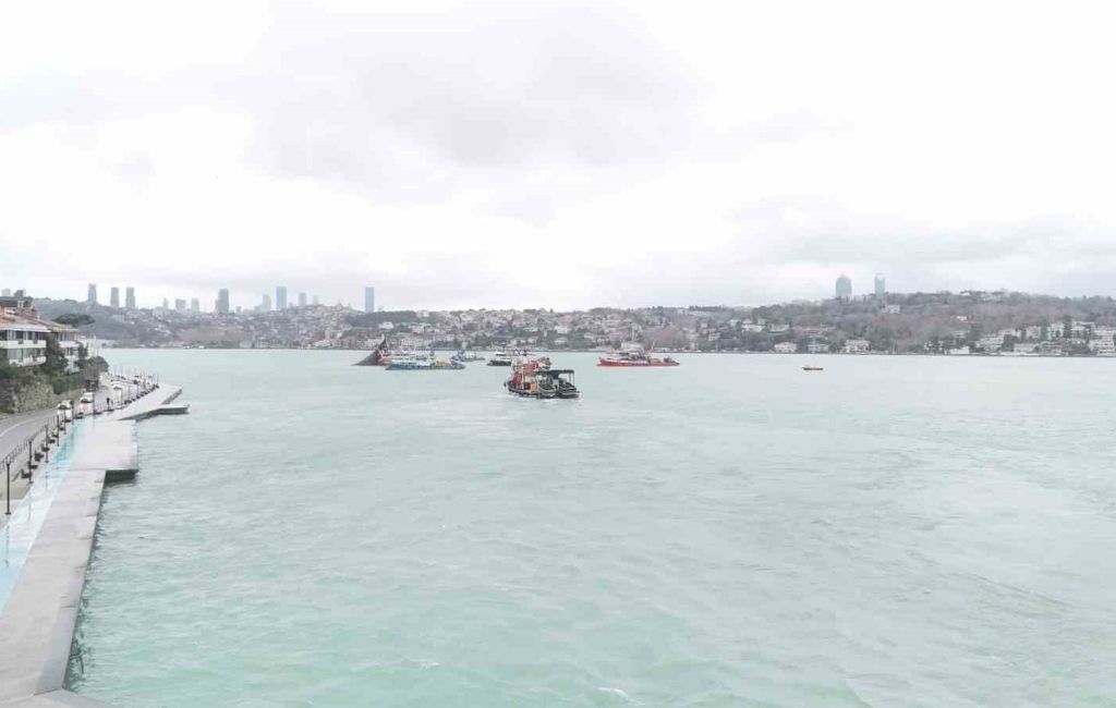 Beykoz’da balıkçı tekneleri akıntıya kapıldı