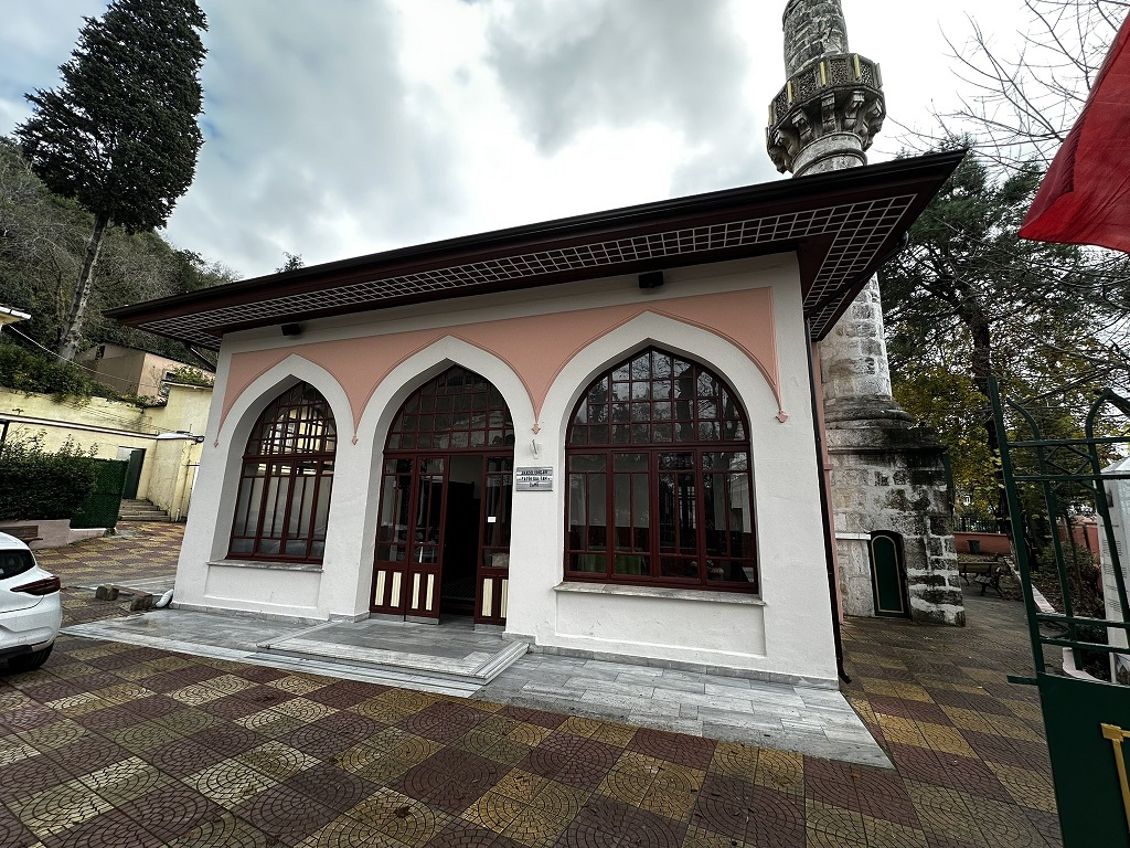 Beykoz’un bir camisi daha onarıldı