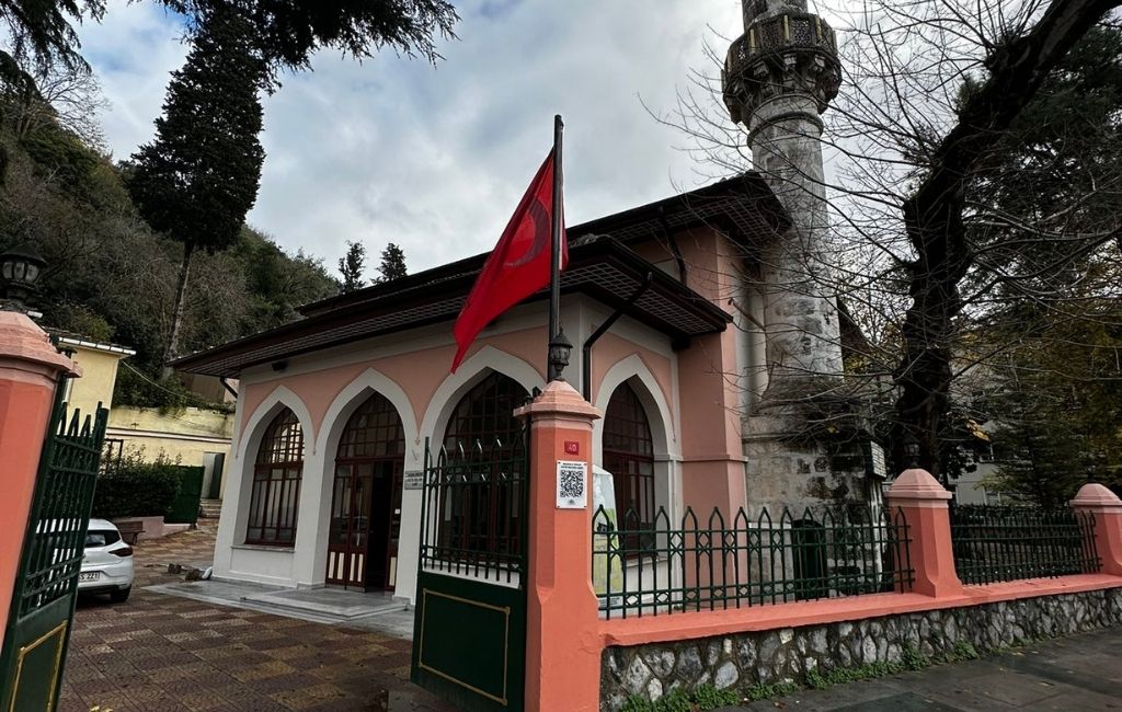 Beykoz’un bir camisi daha onarıldı