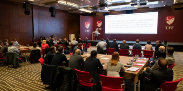 13 ülke temsilcisi Riva’da bir araya geldi