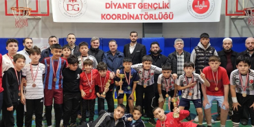 Beykoz Müftülüğü gençleri futbol turnuvasında buluşturdu (7)