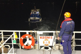 Beykoz açıklarında 2 kişi kurtarıldı