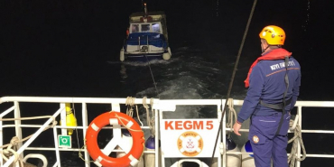 Beykoz açıklarında 2 kişi kurtarıldı