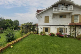 Beykoz'da 200 yıllık tarihi köşk 310 milyona satılıyor!