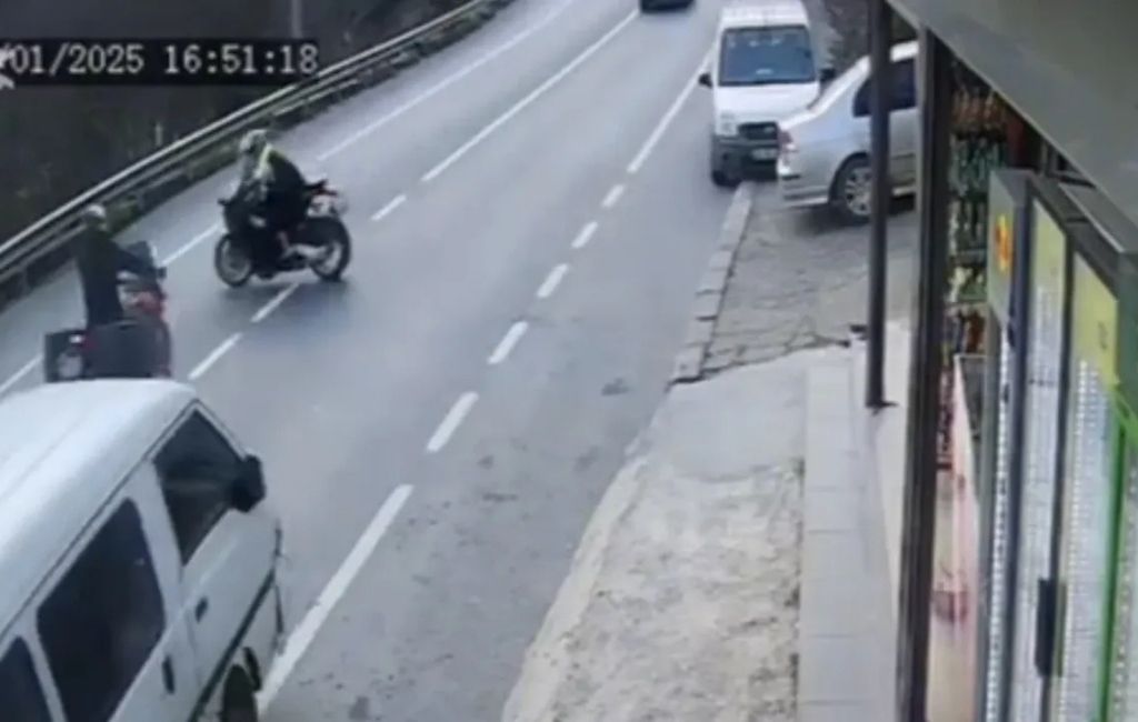 Beykoz'da motosikletler böyle çarpıştı (2)