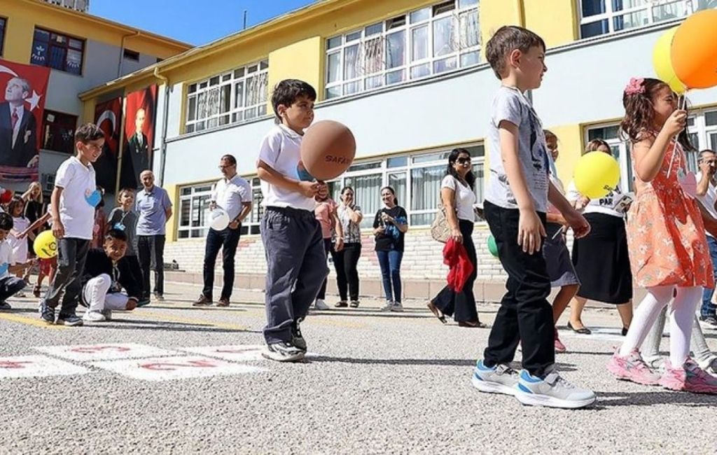 MEB'den kararlar! İlkokullarda yeni dönem