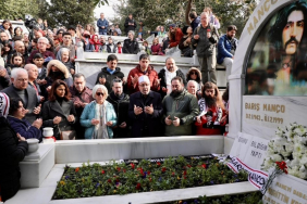 Barış Manço Kanlıca’daki kabri başında anıldı