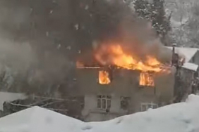 Beykoz’da itfaiyeye kar engeli! 2 saatte ulaştI