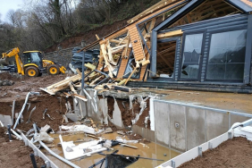 Beykoz’da tepki çeken kaçak yapı yıkıldı!