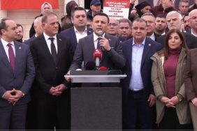 CHP İl Başkanı Beykoz Belediyesi önünde konuştu