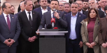 CHP İl Başkanı Beykoz Belediyesi önünde konuştu