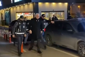 Beykoz Belediye Başkanı Alaattin Köseler, ihaleye fesat karıştırma suçundan gözaltına alınmasının ardından sağlık kontrolü için hastaneye getirildi.