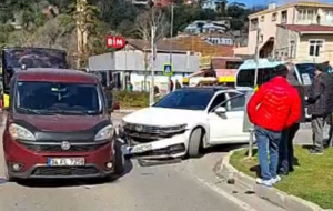Beykoz Meydan’da kaza! Trafik kilitlendi
