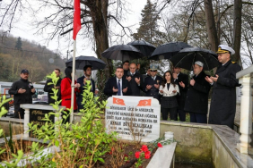 Beykoz protokolü şehitlerimizi kabri başında andı