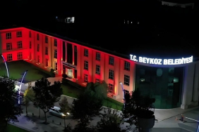 Beykoz Belediyesi’nde Özlem Vural Gürzel’in başkanvekili seçilmesinin ardından, Kültür İşleri Müdürlüğü, Beylikdüzü Belediyesi’nde Kültür Müdürü iken ihaleye fesat suçundan yargılaması devam eden Başkan Yardımcısı Fidan Gül’e bağlandı.