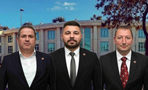 beykoz-belediye-meclisinde-kavga-chpli-uyeler-birbirine-girdi