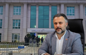 Özlem Vural tebliğ etti! Miniç resmen görevden alındı (1)