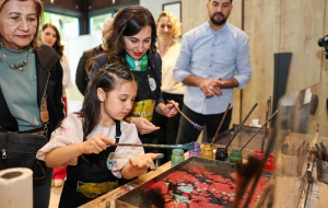 Beykoz’da minik ellerden annelere özel sergi