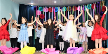 Beykoz’da minikler Anneler Günü’nü coşkuyla kutladı