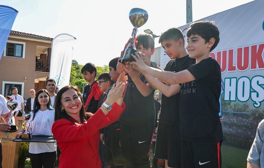 Beykoz'da okçuluk turnuvasında dereceye girenler (9)