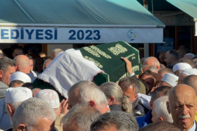 Çiftlik Mahalle Muhtarı’nın annesi ebediyete uğurlandı