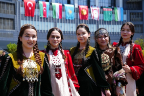 Türk dünyası Medipol’deki kültür festivalinde buluştu   (7)