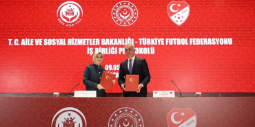 aile-bakanligi-ile-tff-beykozda-is-birligi-protokolu-imzaladi (2)