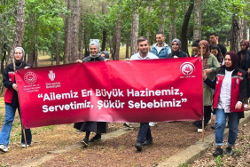 beykozda-aile-yuruyusu-renkli-goruntulere-sahne-oldu.