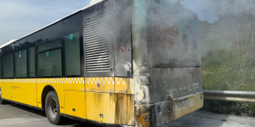 beykozda-seyir-halindeki-iett-otobusunde-yangin-panigi (2)