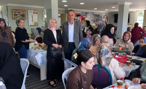 beykozlu-samsunlulardan-anneler-gununde-ornek-etkinlik (1)