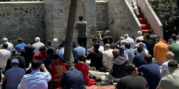 fetih-ruhu-beykozda-yeniden-canlandi-ilk-cuma-kilindi (6)