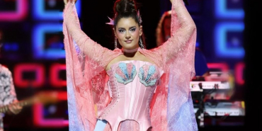 Atiye, Beykoz Kundura’da şovuyla coşturdu