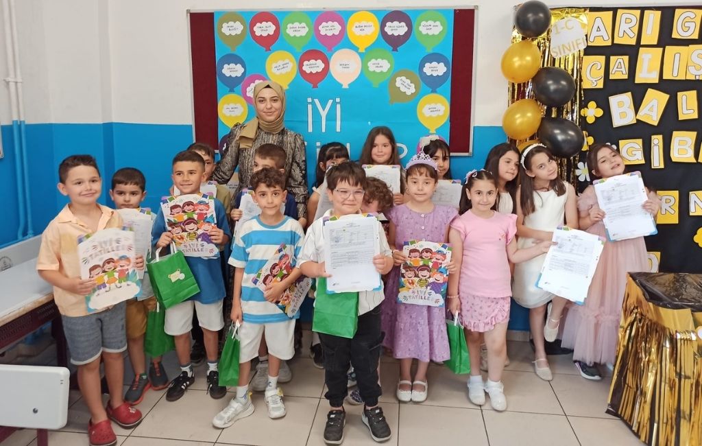 Beykoz’da 38 bin öğrenci karne aldı! Tatil başladı