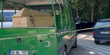Beykoz’da park halindeki otomobilde şüpheli ölüm! (2)