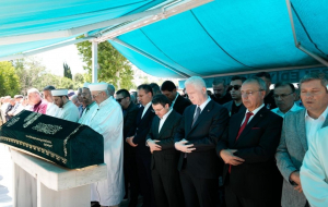 Büyükçekmece Kaymakamı’nın babası Beykoz’da toprağa verildi