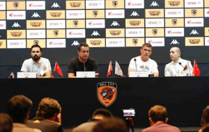 Acun Ilıcalı’nın takımı Hull City kamp için Riva’da