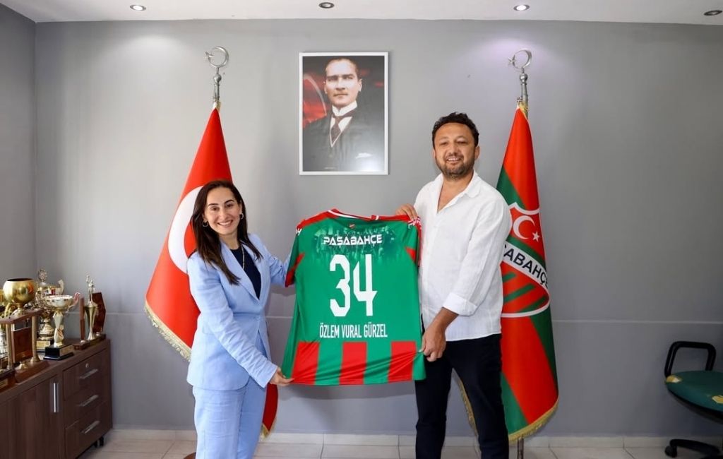 Başkanvekili Gürzel Beykoz’da sokağa çıktı