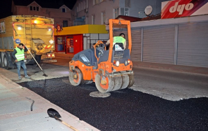 Beykoz Belediyesi 1 ayda 4,5 ton asfalt döktü